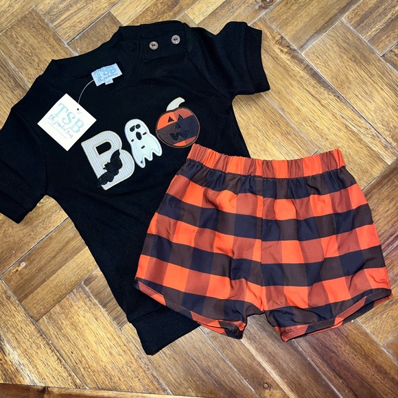 NEW WITH TAGS! The Smocked Bear toddler boy “boo” set size 4 T - Picture 1 of 3